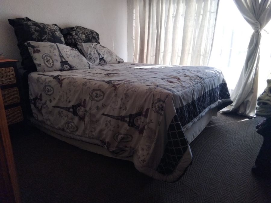 3 Bedroom Property for Sale in La Hoff North West